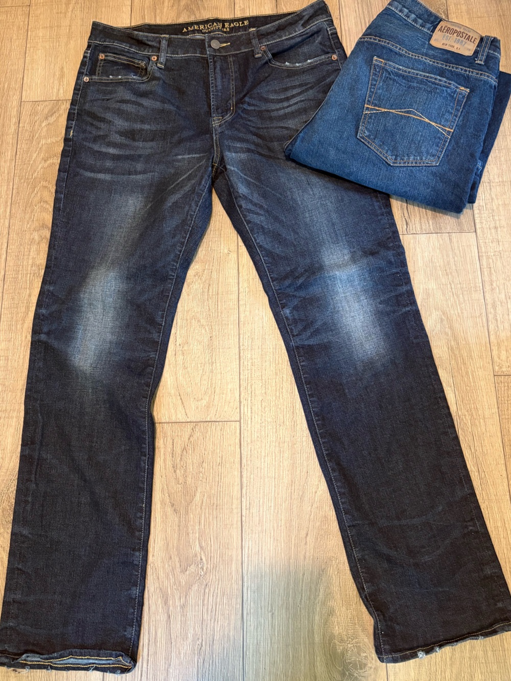 2 pair American Eagle Outfitters Men's Dark Blue Straight Jeans SZ-36/34